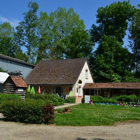 Camping Le Val De Trie Béhen Esterno foto
